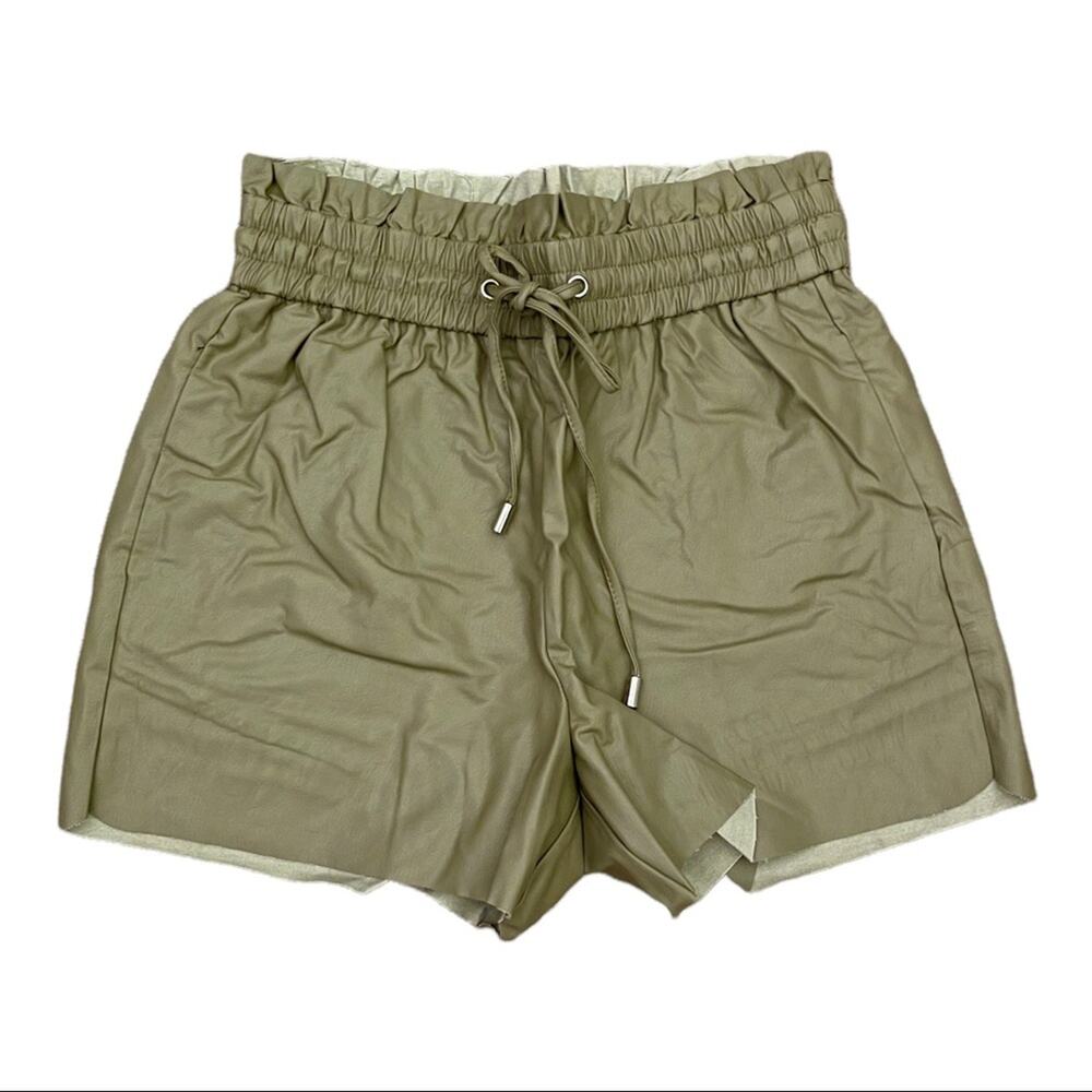Zenana Vegan Leather Paperbag Shorts With Pockets NEW Size X-Large